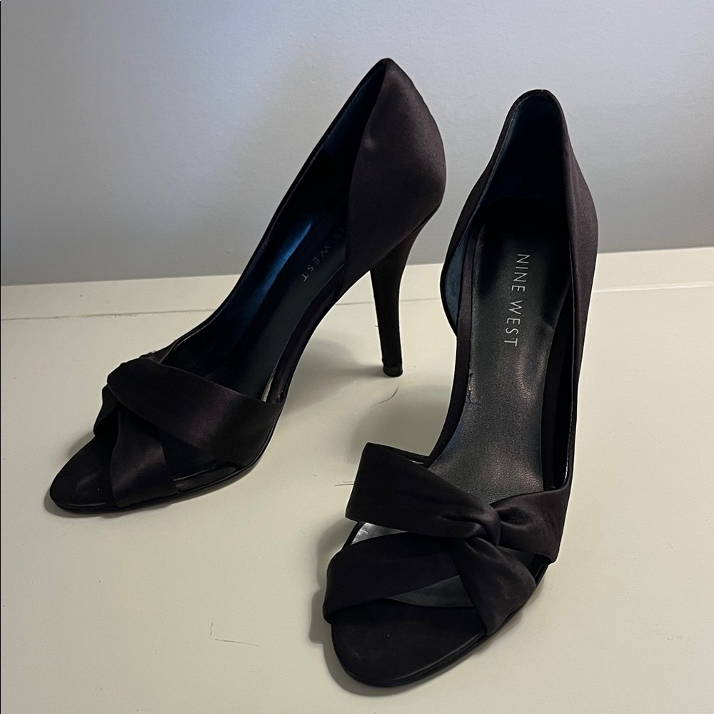 Nine West Chocolate Brown Satin Heels